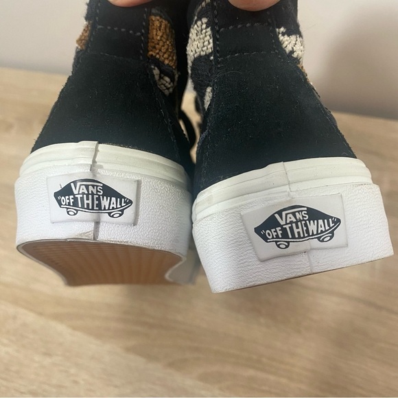 Vans Sk8 Hi Shoes - Picture 4 of 6